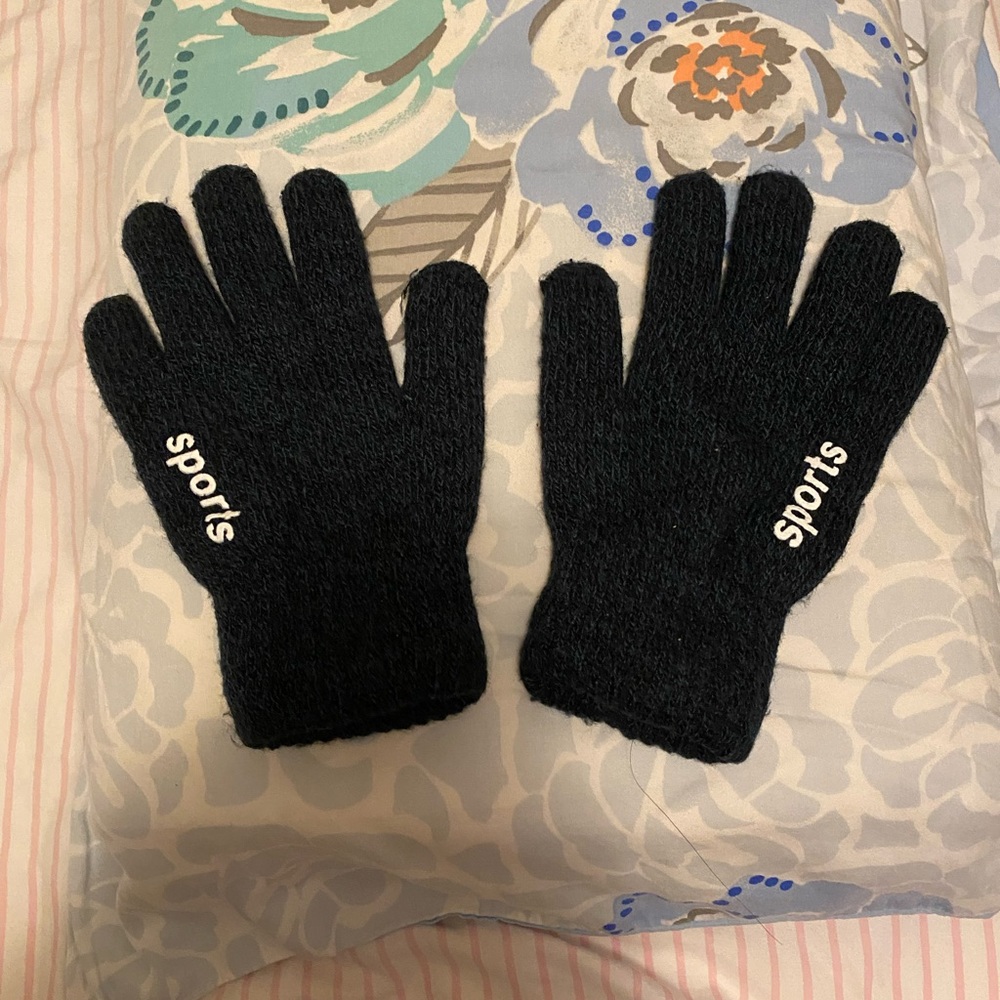 Winter gloves